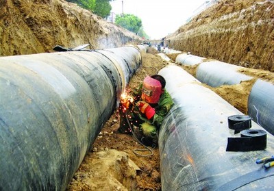 城區(qū)供暖管道升級(jí) 高溫水覆蓋310萬平米，提升供暖質(zhì)量